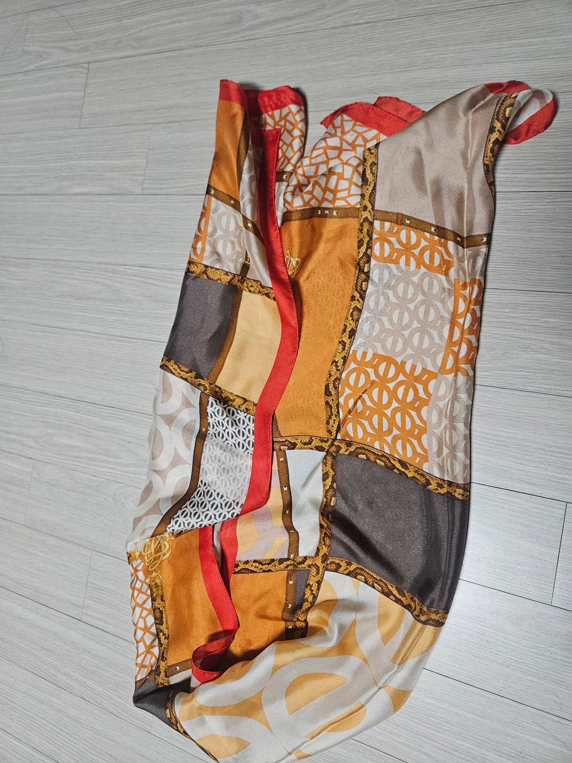 루이까또즈 스카프 상품이미지2