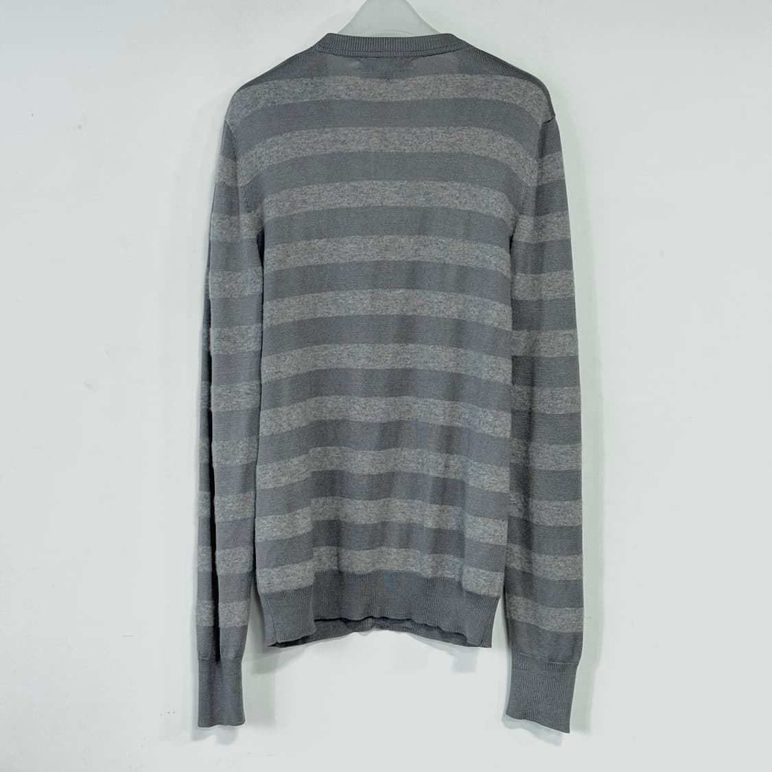 버버리 실크 캐시미어 브이넥 니트 상품이미지7