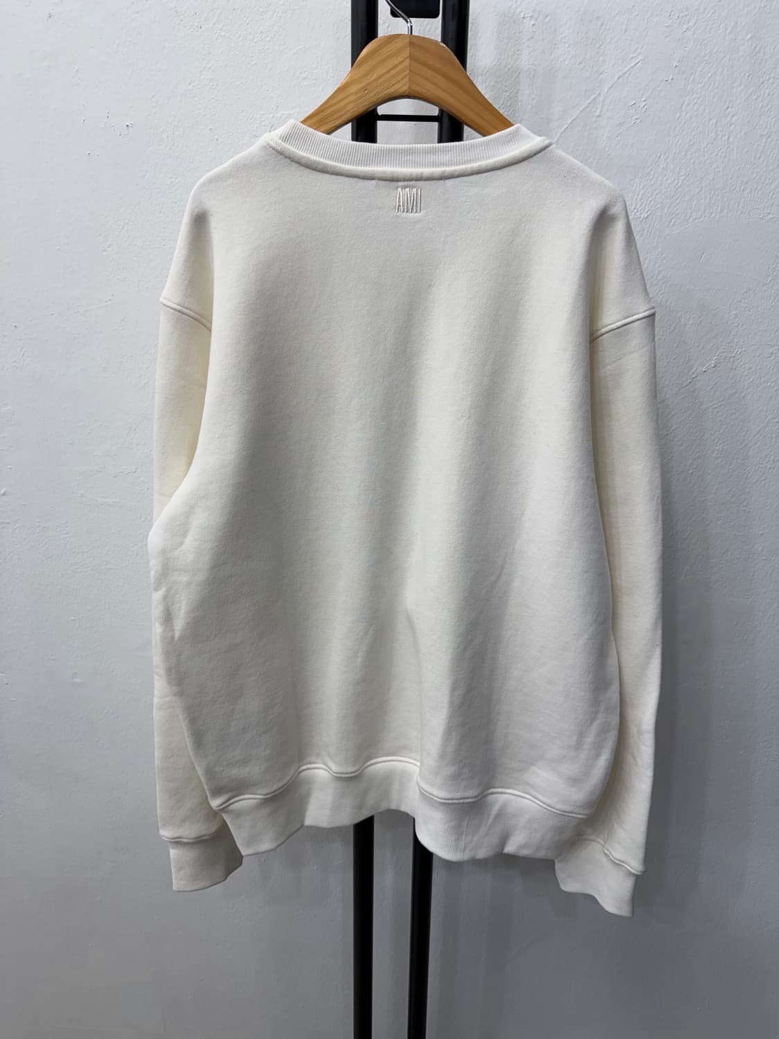 정품) 아미 신형 스몰 하트 로고 맨투맨 M  상품이미지4