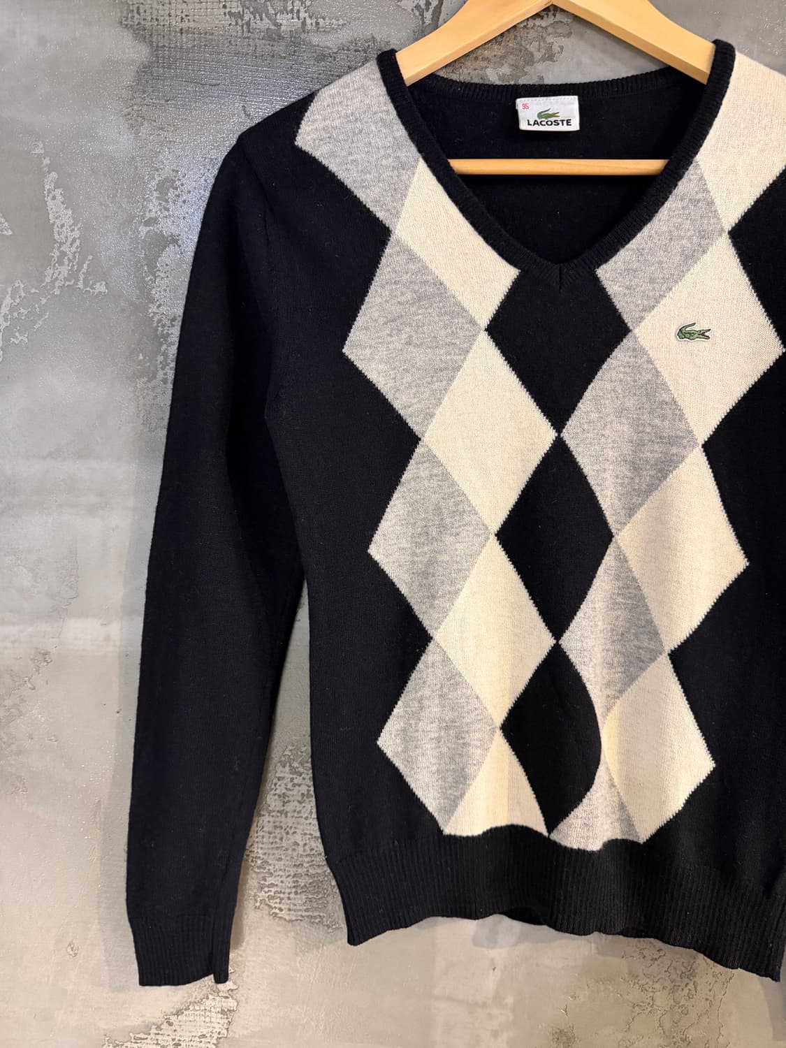 라코스테 브이넥 블랙니트 95 상품이미지2