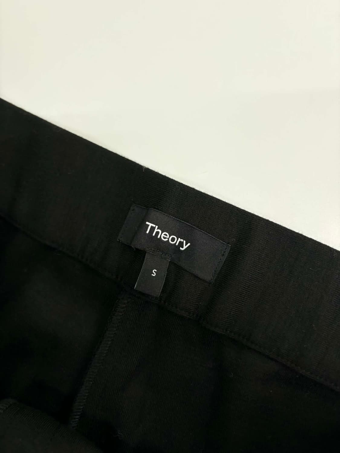 [S] 띠어리 23년 신형 비스코스 울 스트레치 와이드 슬랙스 팬츠 상품이미지3