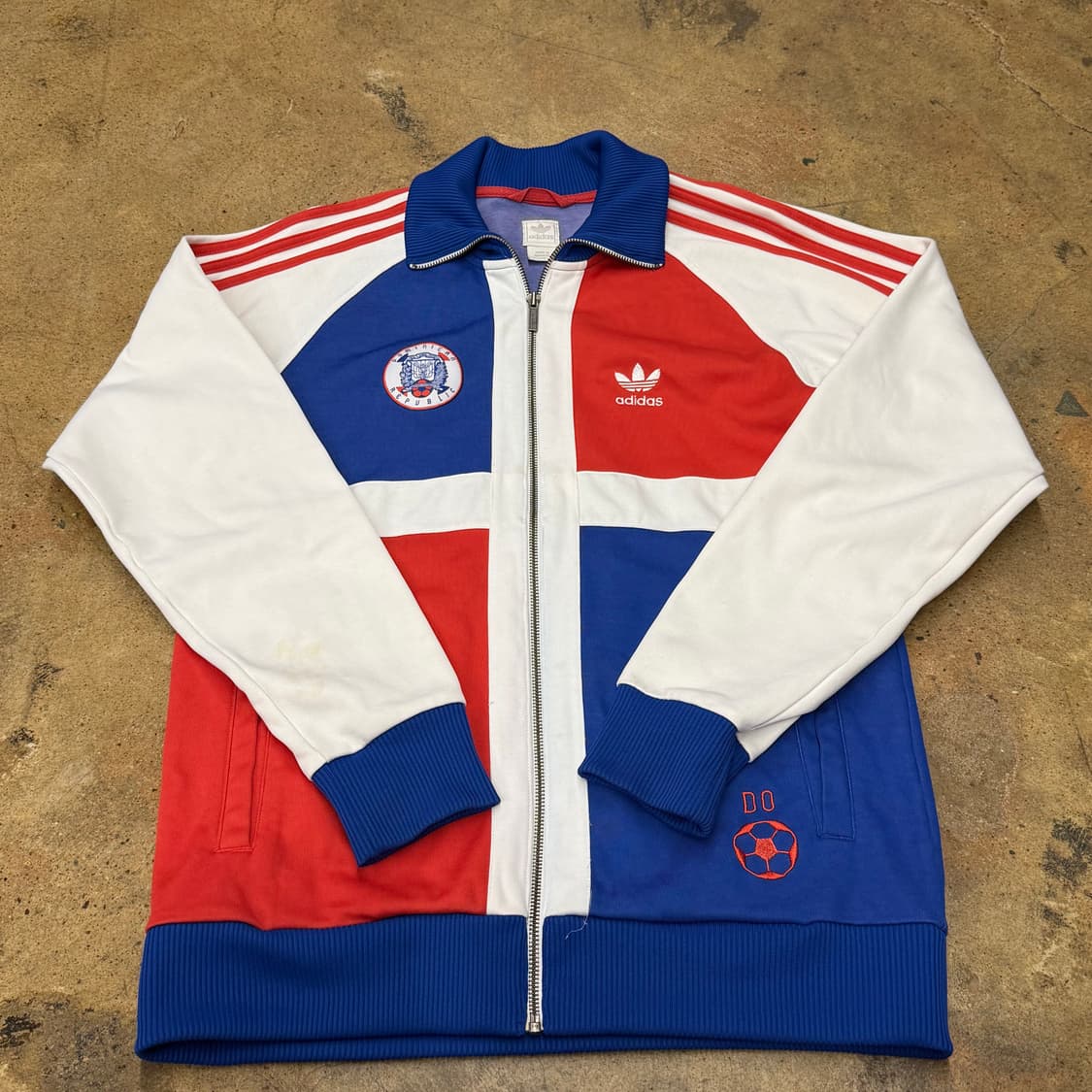 아디다스 도니미카 화이트 레드 블루 배색 트랙탑 져지 100 상품이미지2