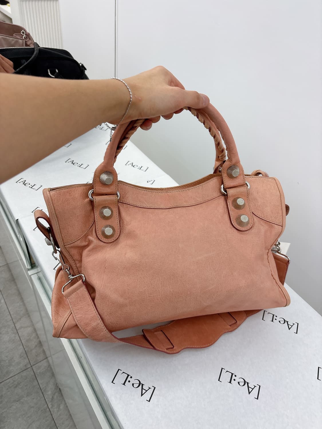 발렌시아가 자이언트 모터백 (라지) 상품이미지2