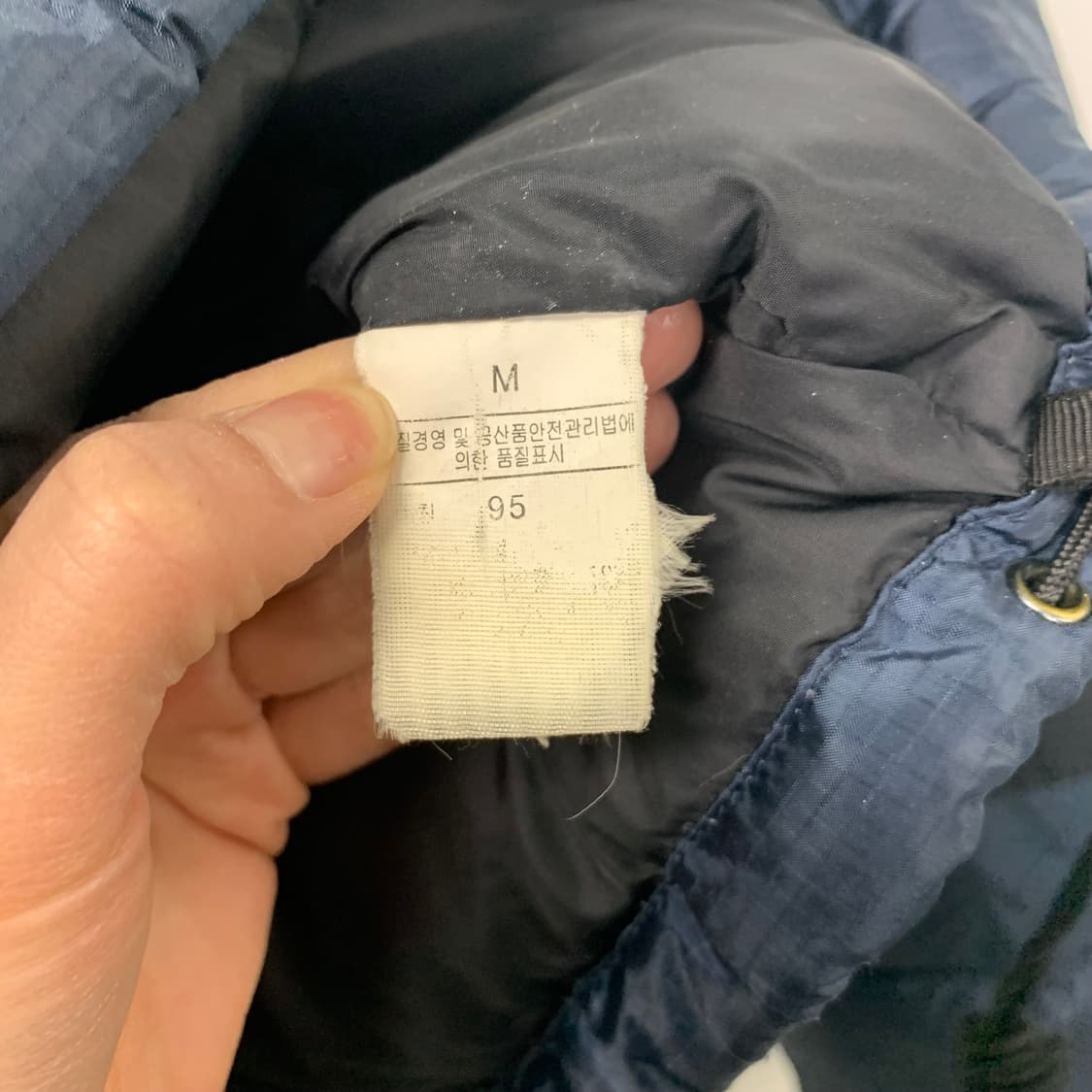 노스페이스 윈드스토퍼 700 네이비 패딩  상품이미지8