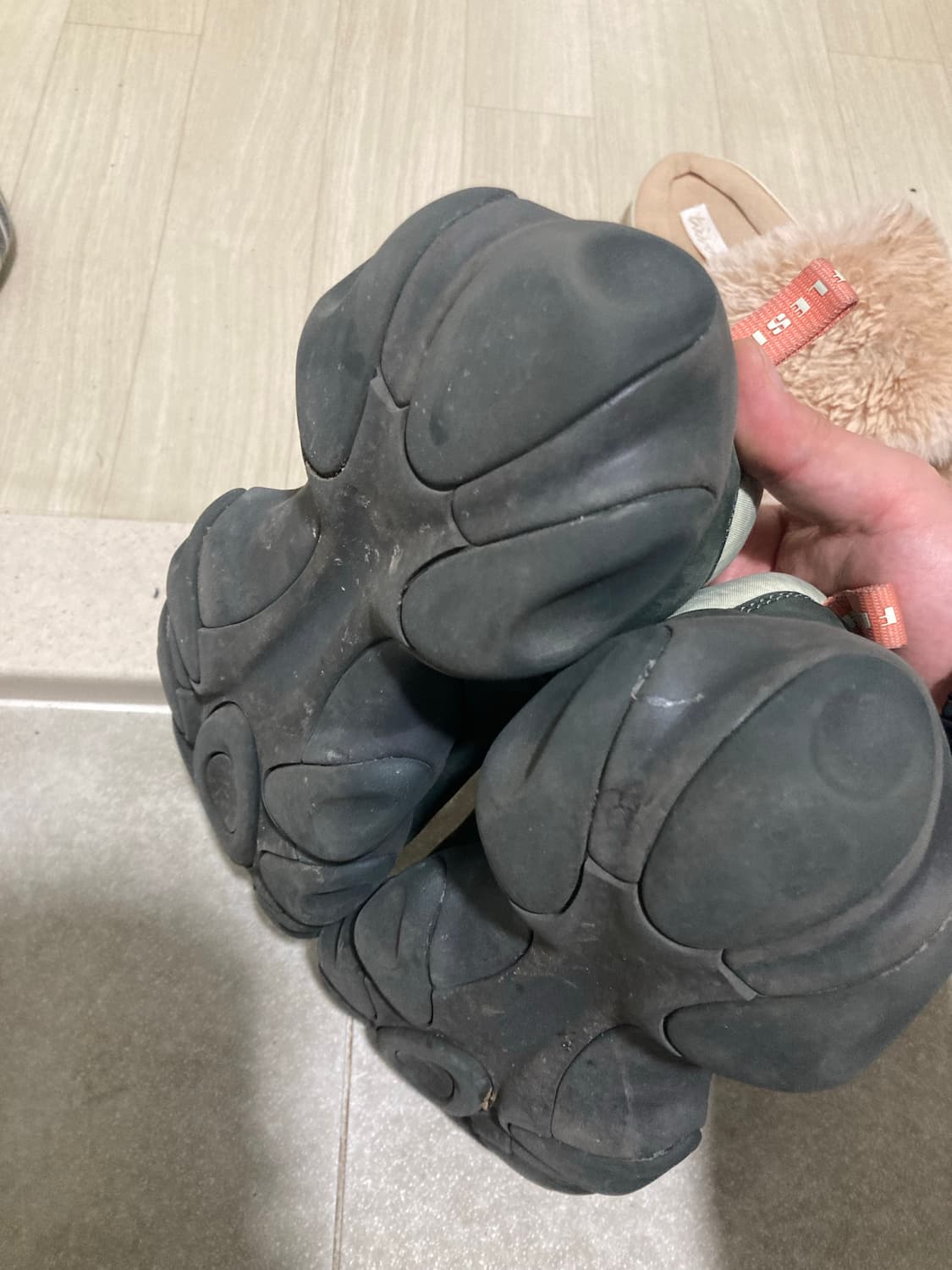 오클리 275사이즈 팝니다 상품이미지3