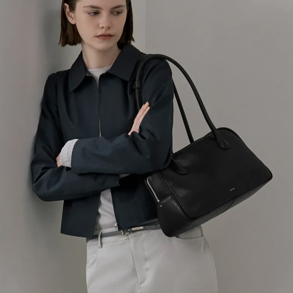 새상품 스탠드오일 모모백 라지 블랙 상품이미지2