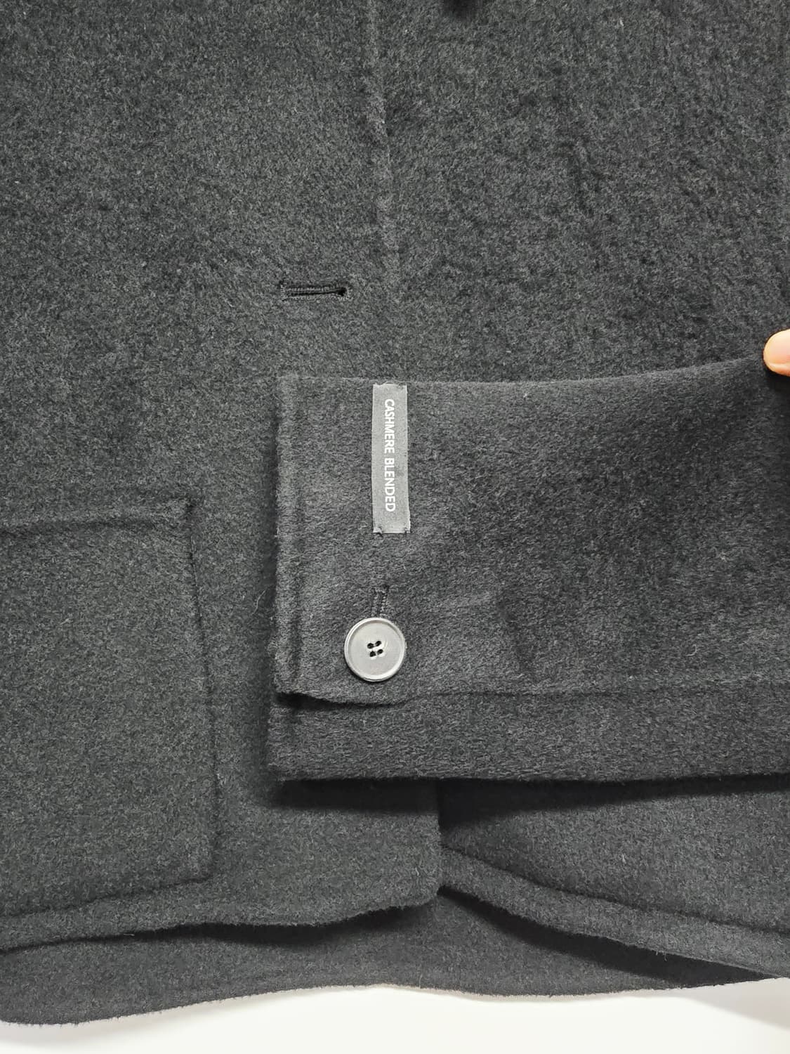 올리브대올리브 양모캐시미어 혼방 블랙 크롭 자켓 상품이미지5