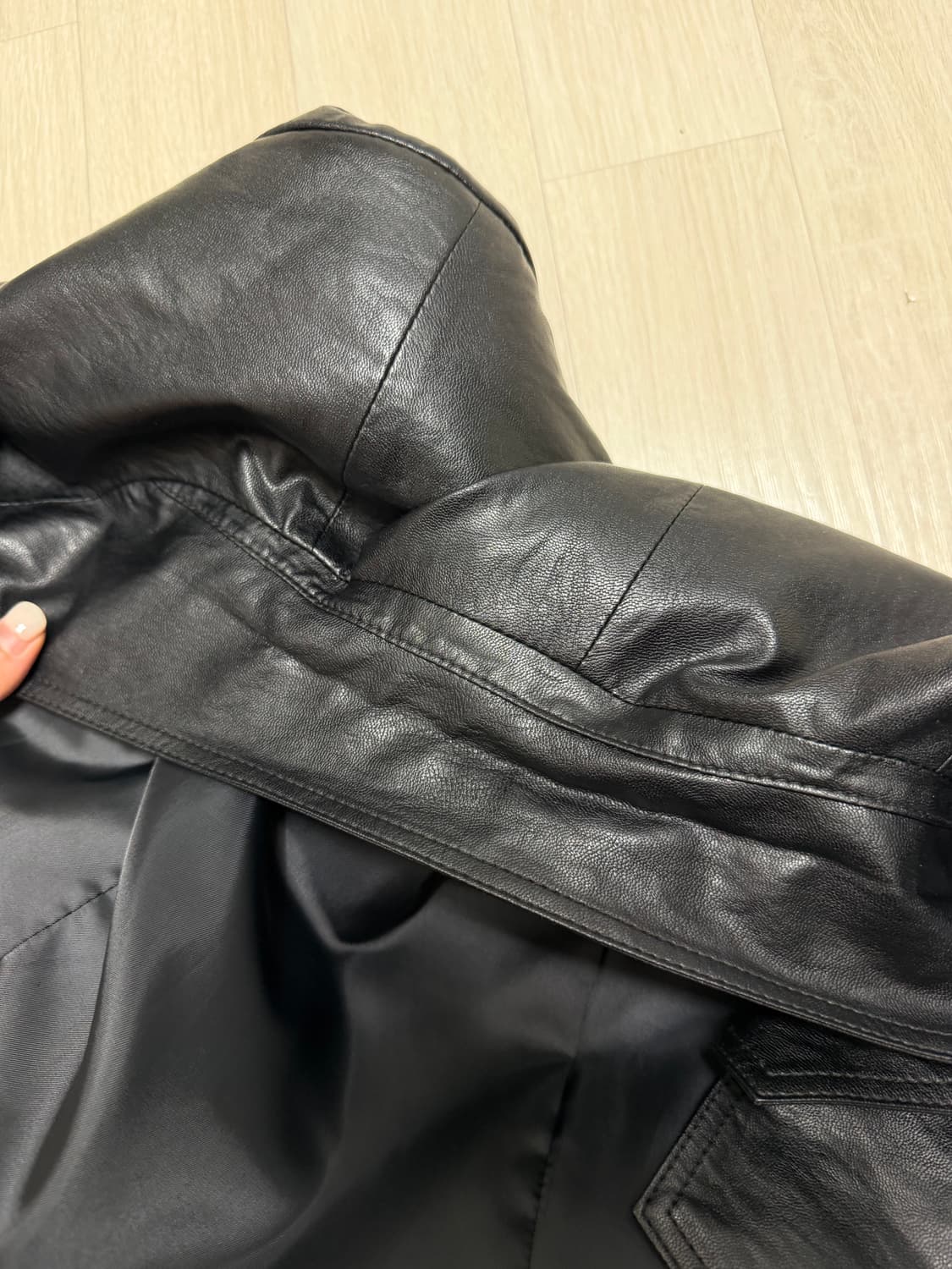 파사드패턴 오버핏 레더자켓 블랙 (M) 상품이미지5