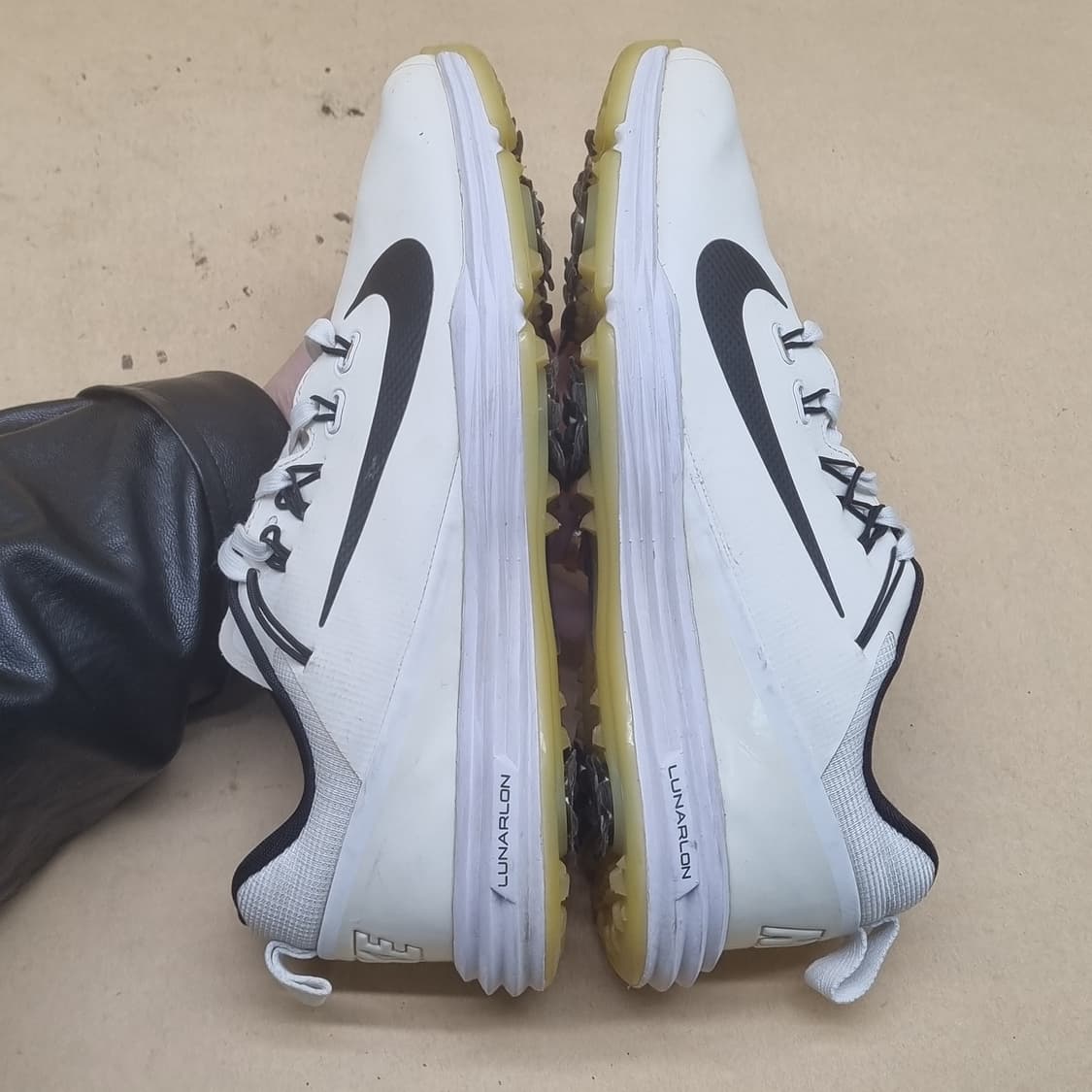 나이키 루나커맨드2 여성골프화230 상품이미지5