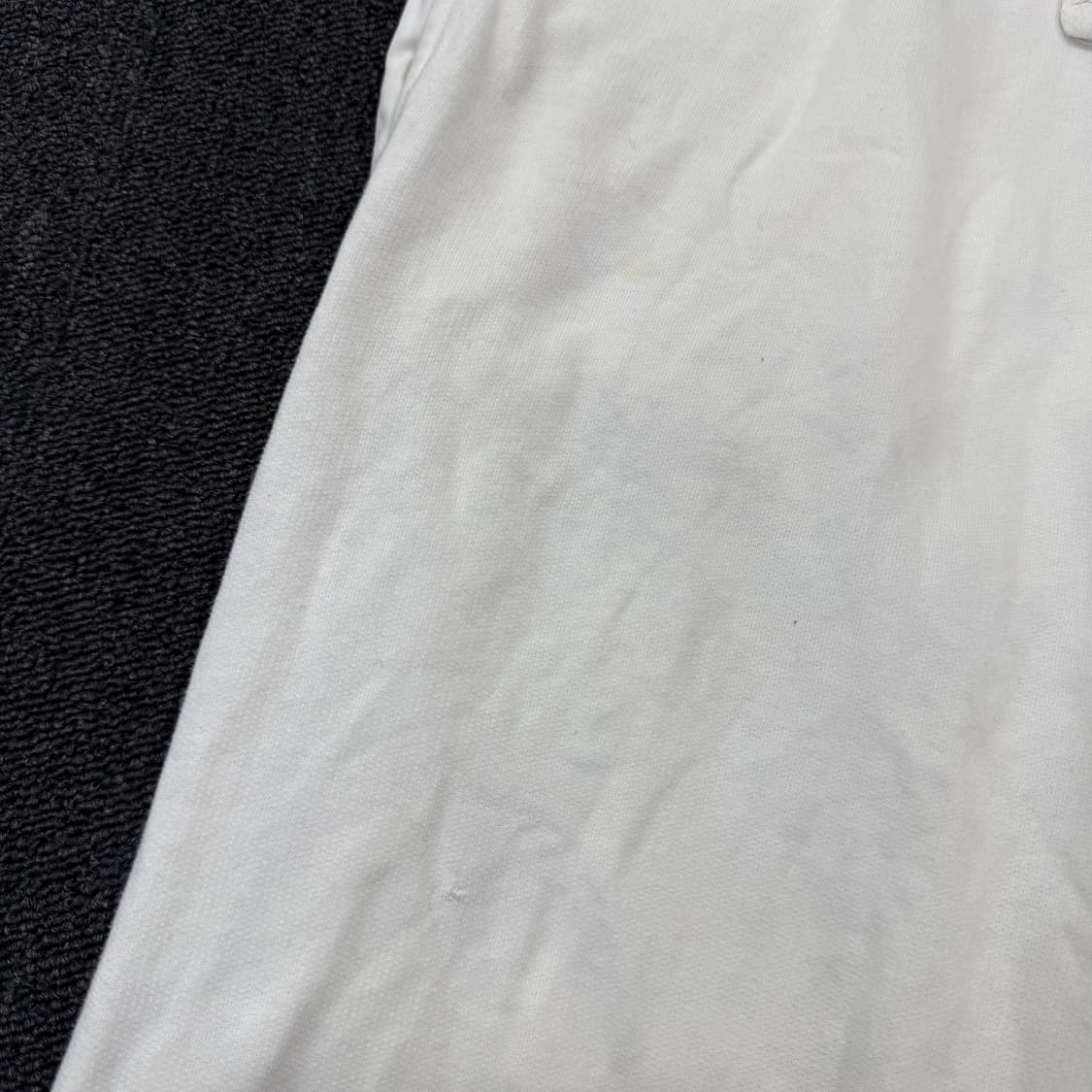 스톤아일랜드 화이트 자수패치 조거팬츠 상품이미지9