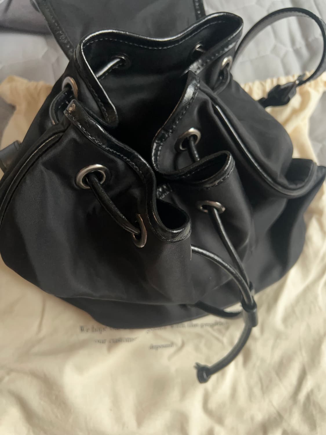 드파운드 백팩 foret backpack black 상품이미지3