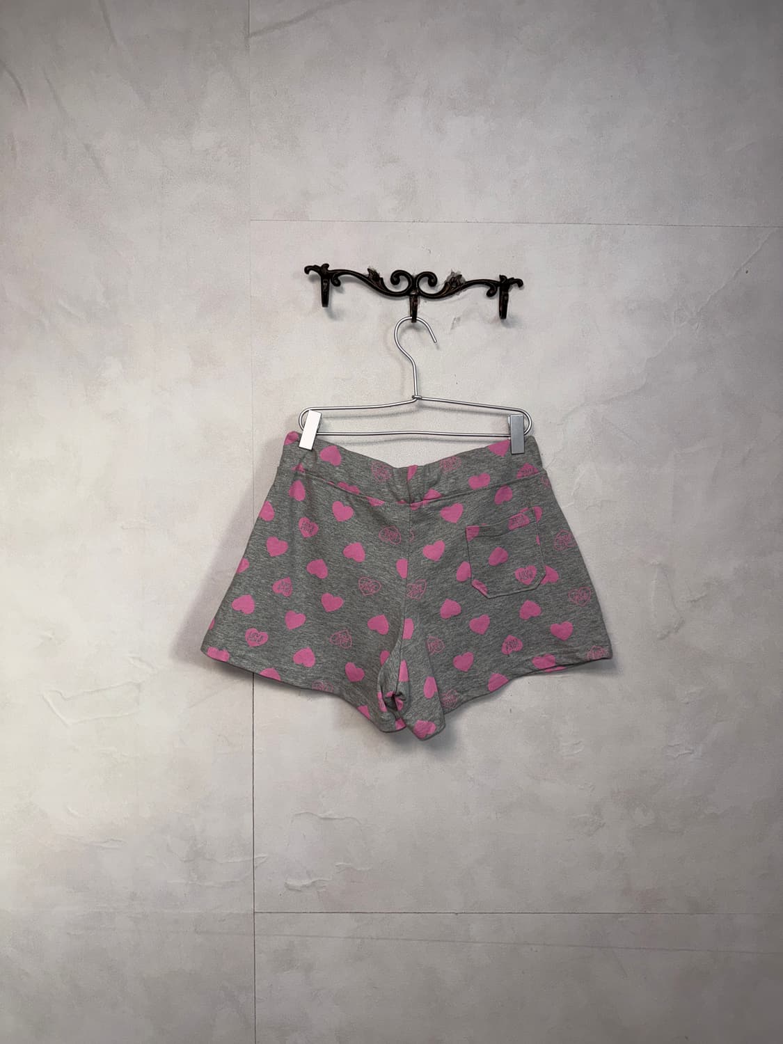 Pink gray heart logo sweat shorts 상품이미지4