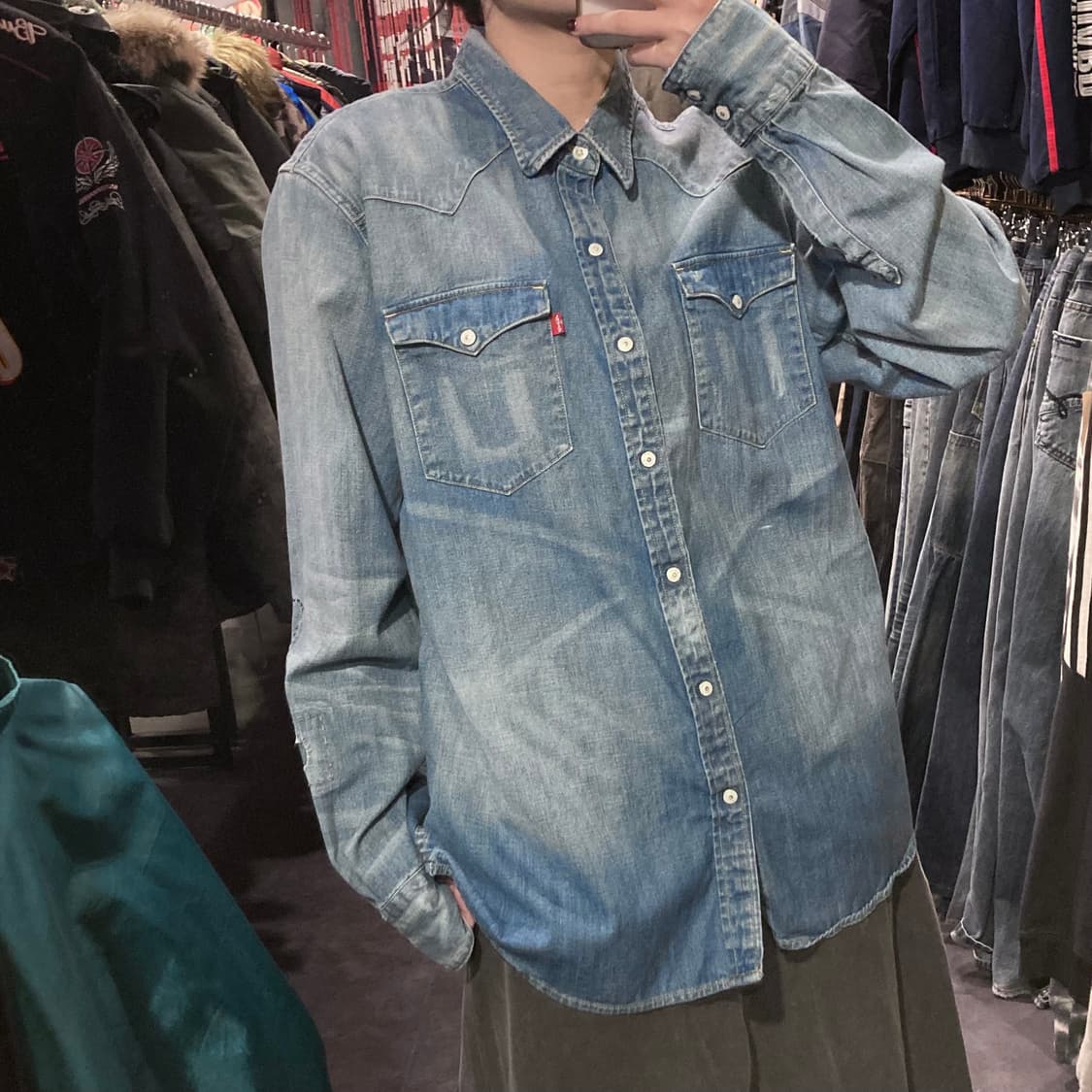 [IM] 리바이스 스냅 버튼 중청 데님 셔츠 상품이미지4