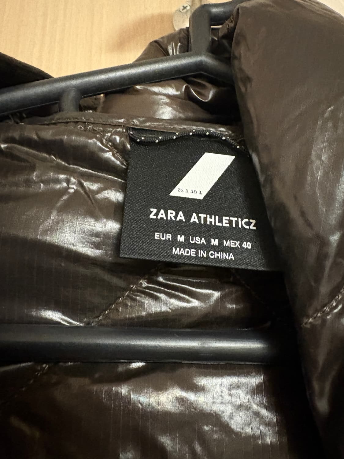 자라 애슬레틱 경량 패딩 브라운 상품이미지5