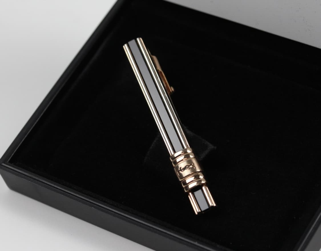 입생로랑 B+등급 5.2cm 남자 명품 넥타이핀 빈티지 상품이미지1