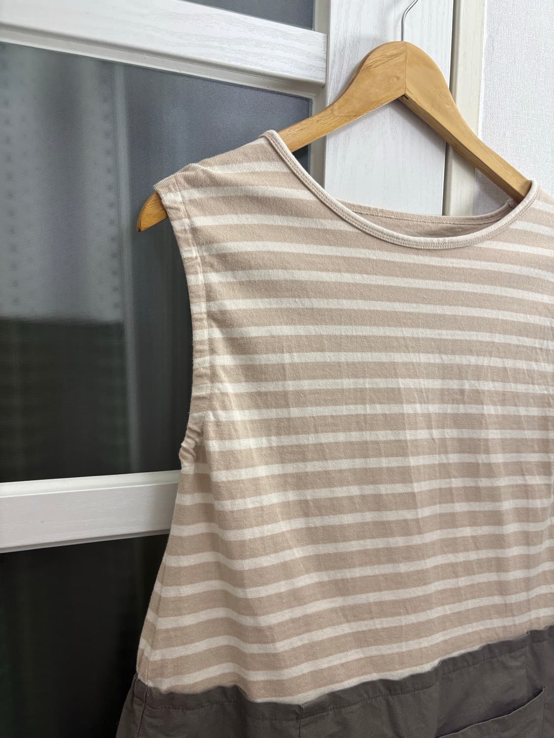 베이지 스트라이프 원피스 상품이미지2