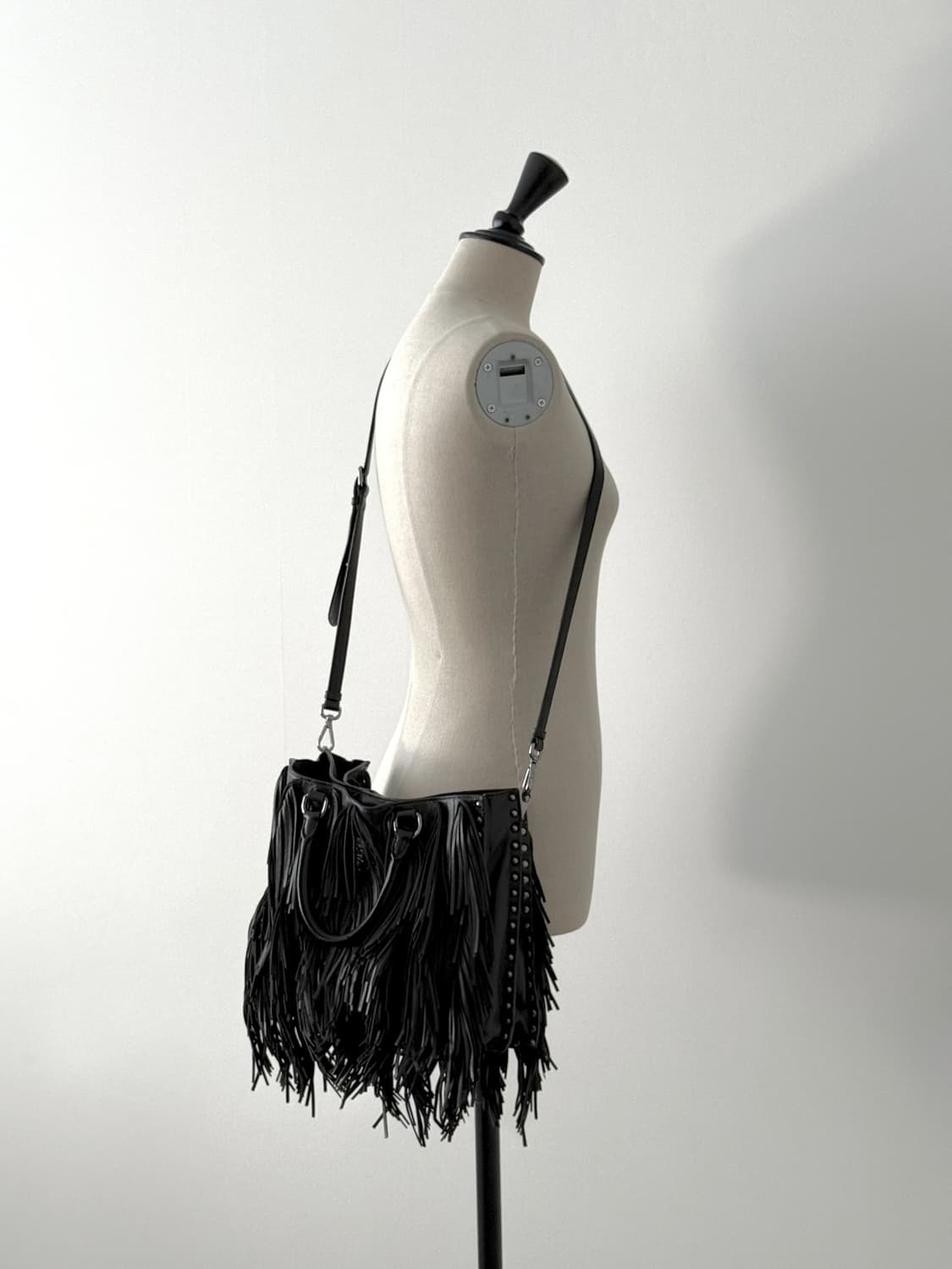 Prada Leather Fringe Tote Bag 상품이미지3
