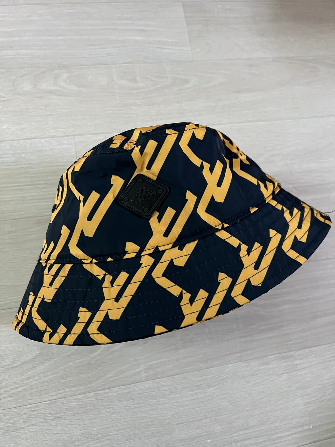  J.LINDEBERG 모노그램 버킷햇  상품이미지2