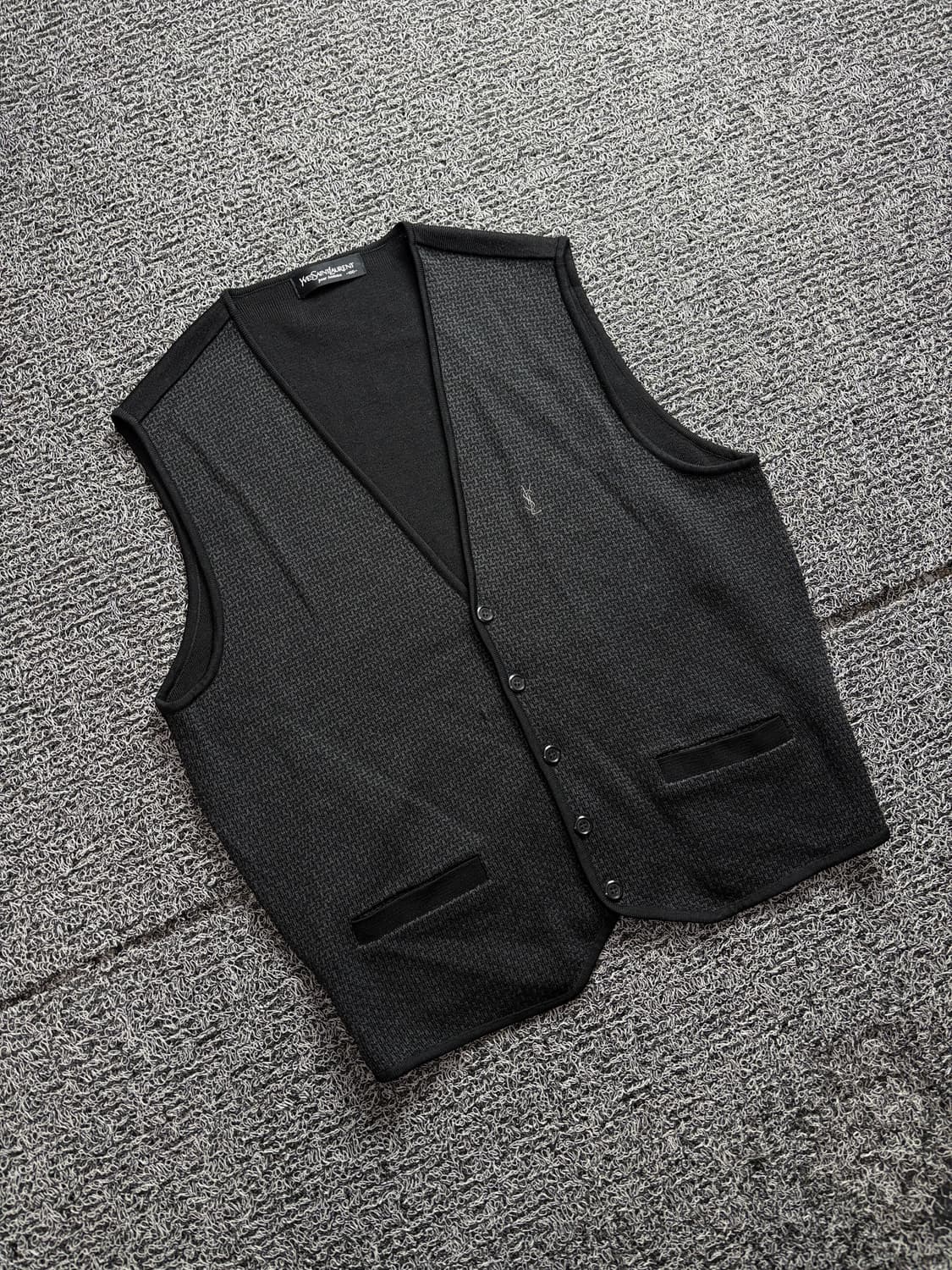 90s YSL 입생로랑 해링본 패턴 울 니트 조끼 2875 상품이미지1