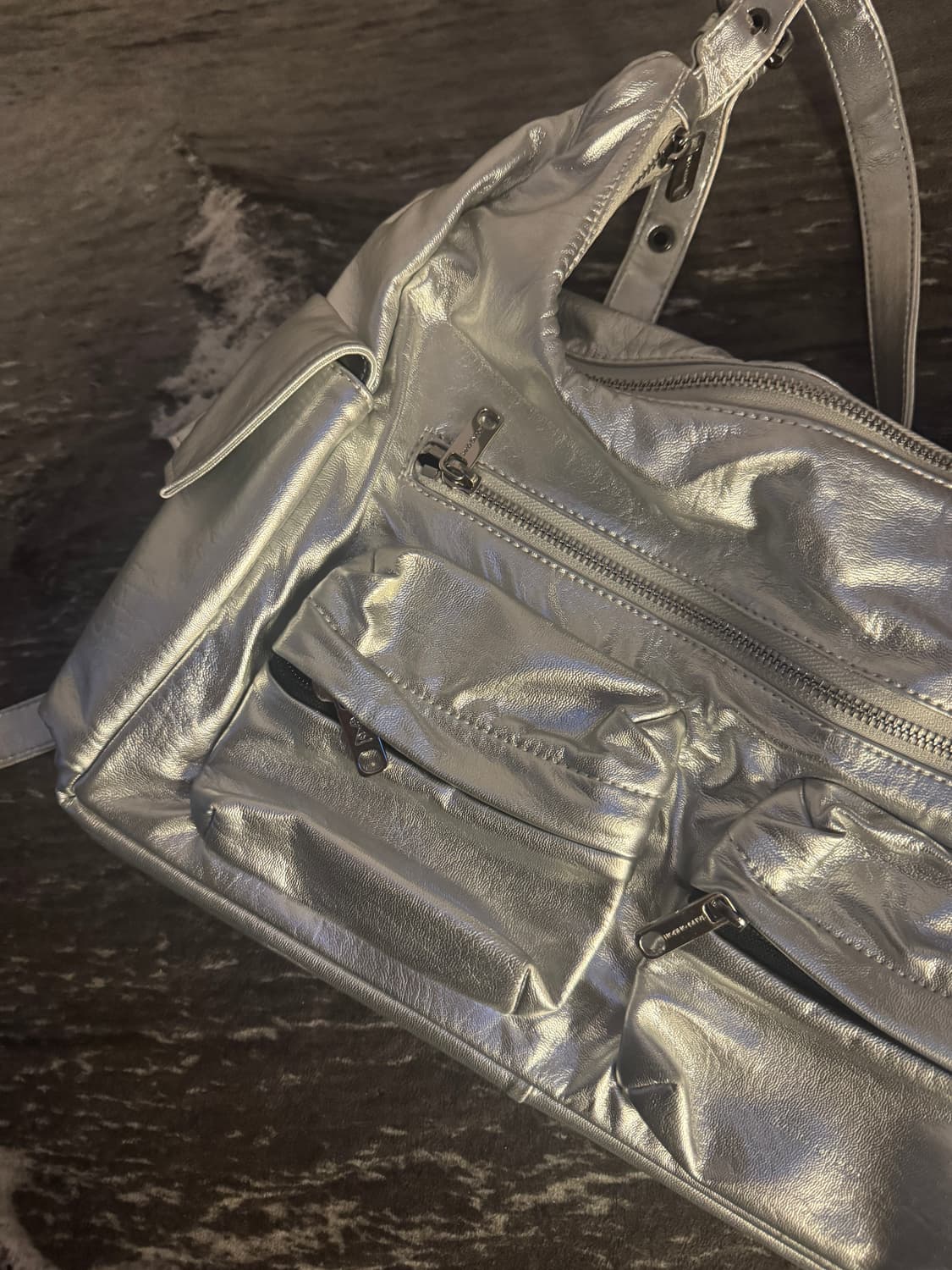 세이모온도 포켓 머그백 L 실버 상품이미지2