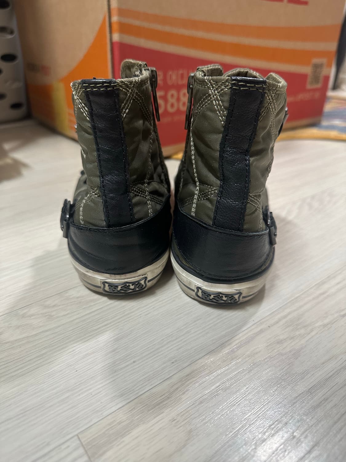 ASH 아쉬 버클 하이탑 스니커즈 255 카키 상품이미지4