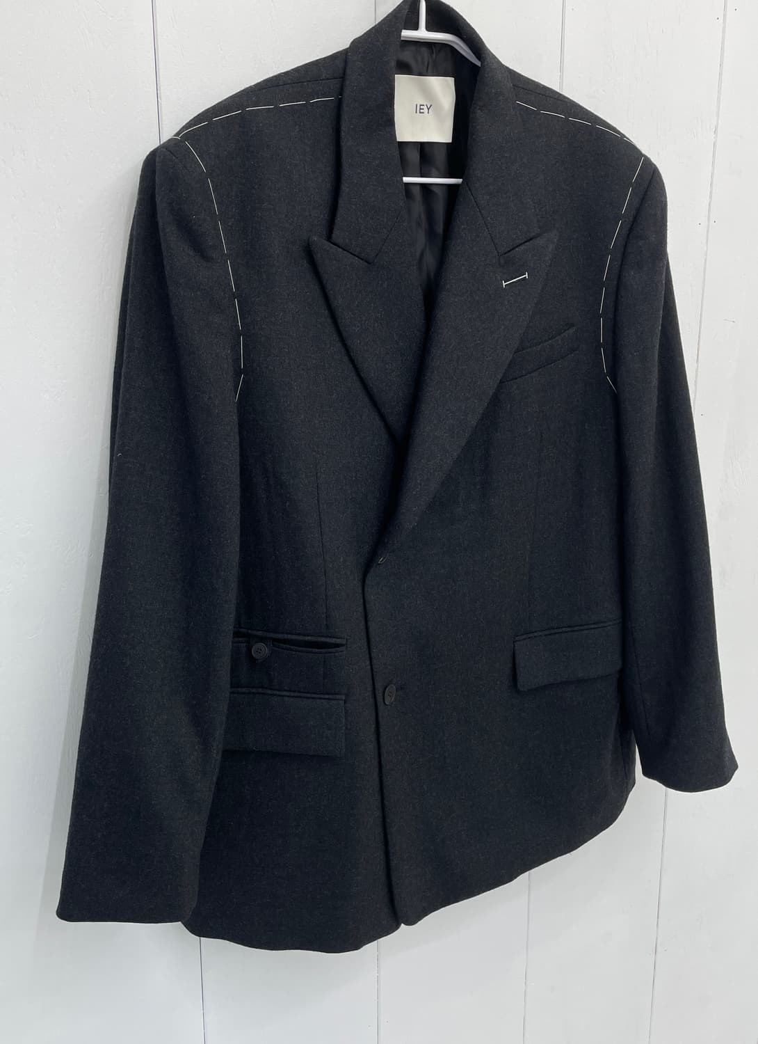 IEY 스티치 디테일 오버핏 울 블레이저 상품이미지3