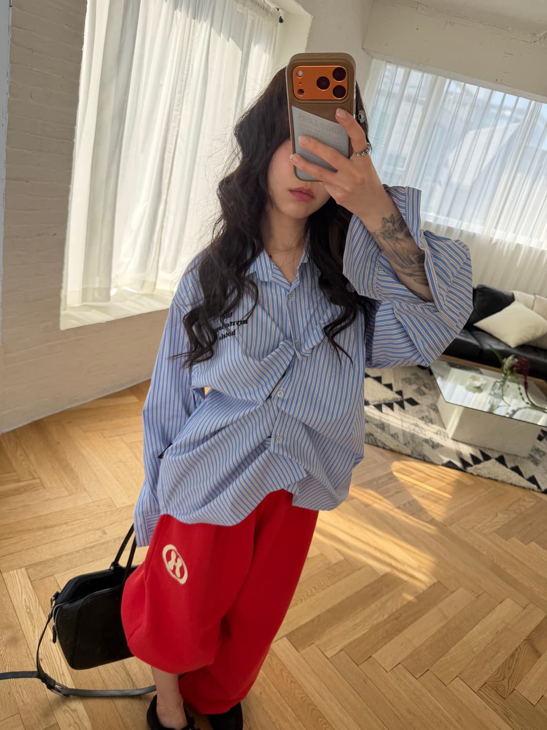 더미스테리어스호텔 스트라이프 셔츠 상품이미지1