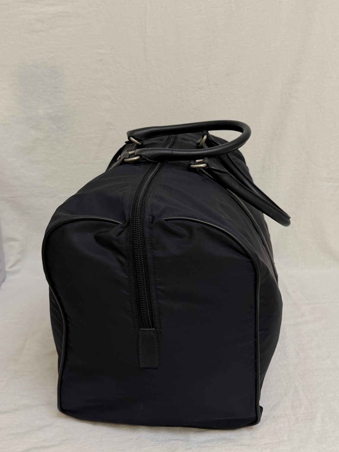 정품 프라다 나일론 골프 보스턴백 여행가방 네이비색상 상품이미지7