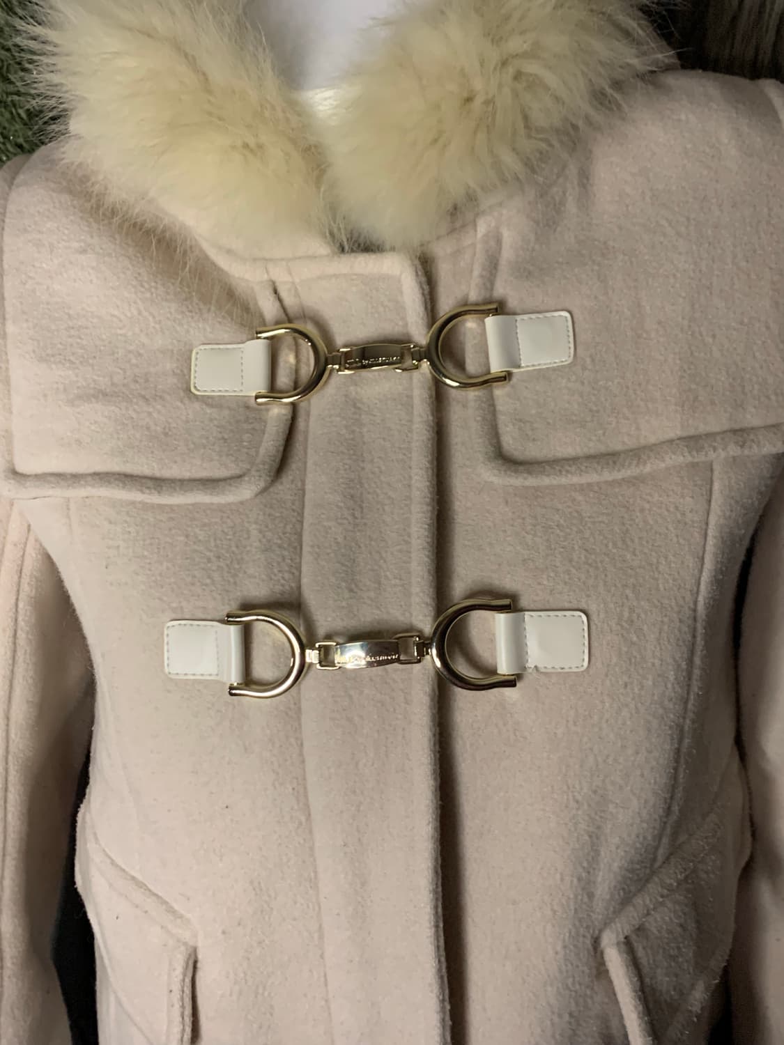 질스튜어트 히메갸루 퍼 버클코트 상품이미지2