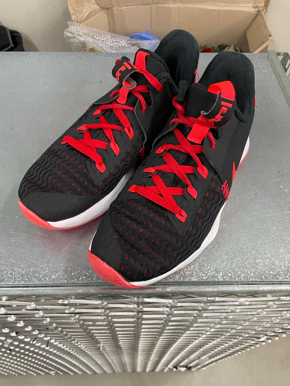 나이키 르브론 위트니스 5 브레드 260 (gr-4326) 상품이미지2