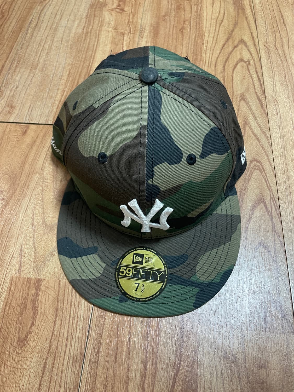 뉴에라 59FIFTY NY 카모 플리스캡 7 3/8 상품이미지1