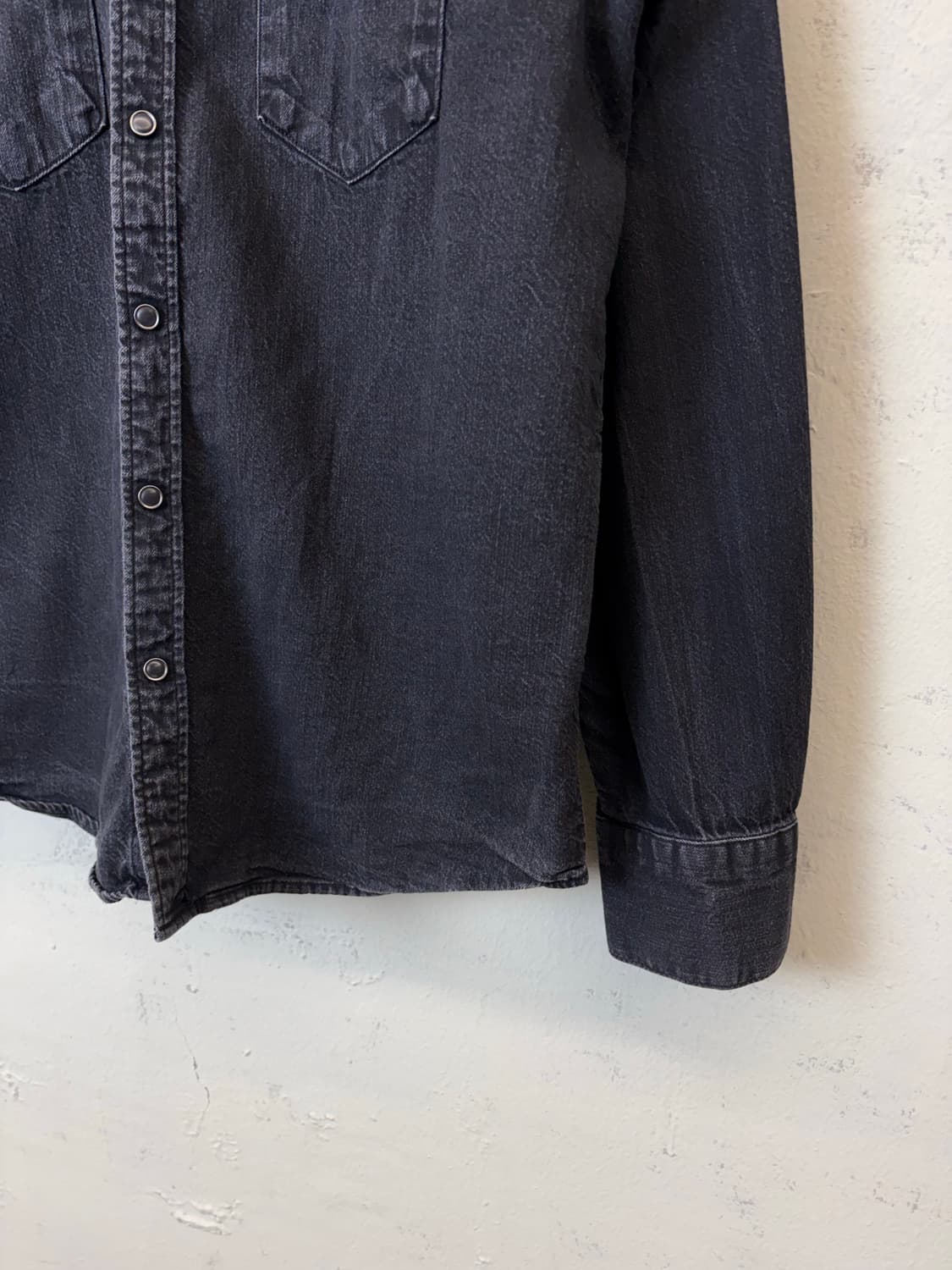 리바이스 흑청 데님 웨스턴 버튼 셔츠 상품이미지3