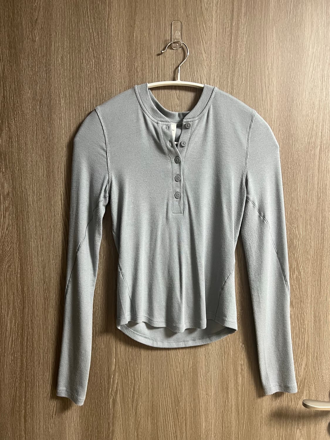 룰루레몬 홀드 타이트 롱슬리브 헨리 그레이 2사이즈 상품이미지1