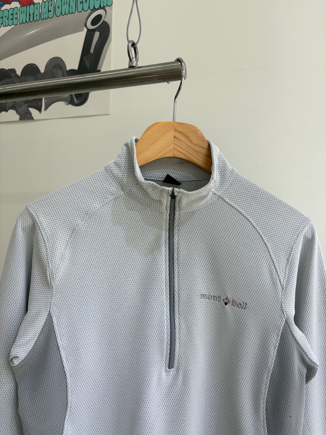 MONTBELL 하프집업 티셔츠 상품이미지2