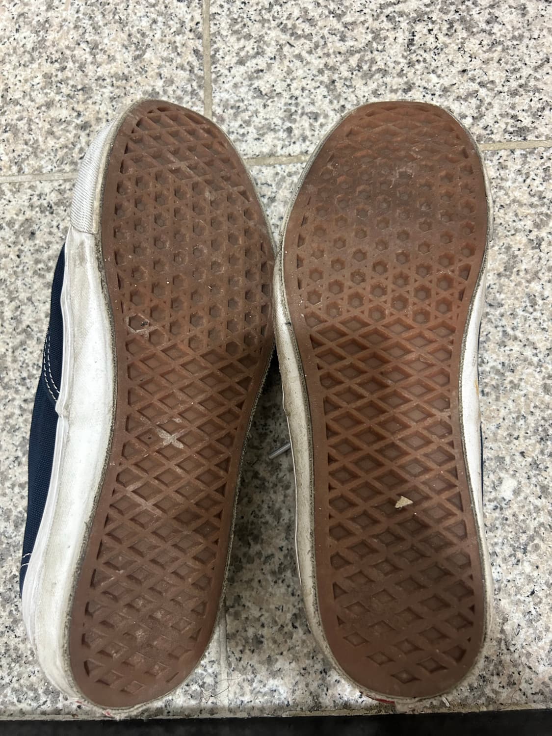 반스 어센틱 네이비 270 상품이미지4