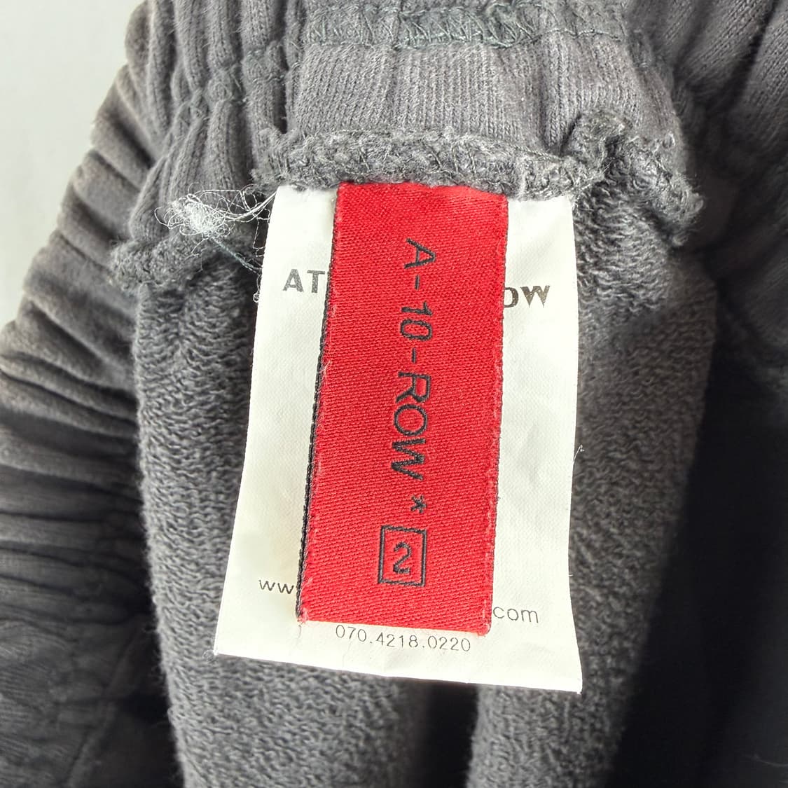 (2) 어텐션로우 피그먼트 스트링 스웻 팬츠 차콜 상품이미지5