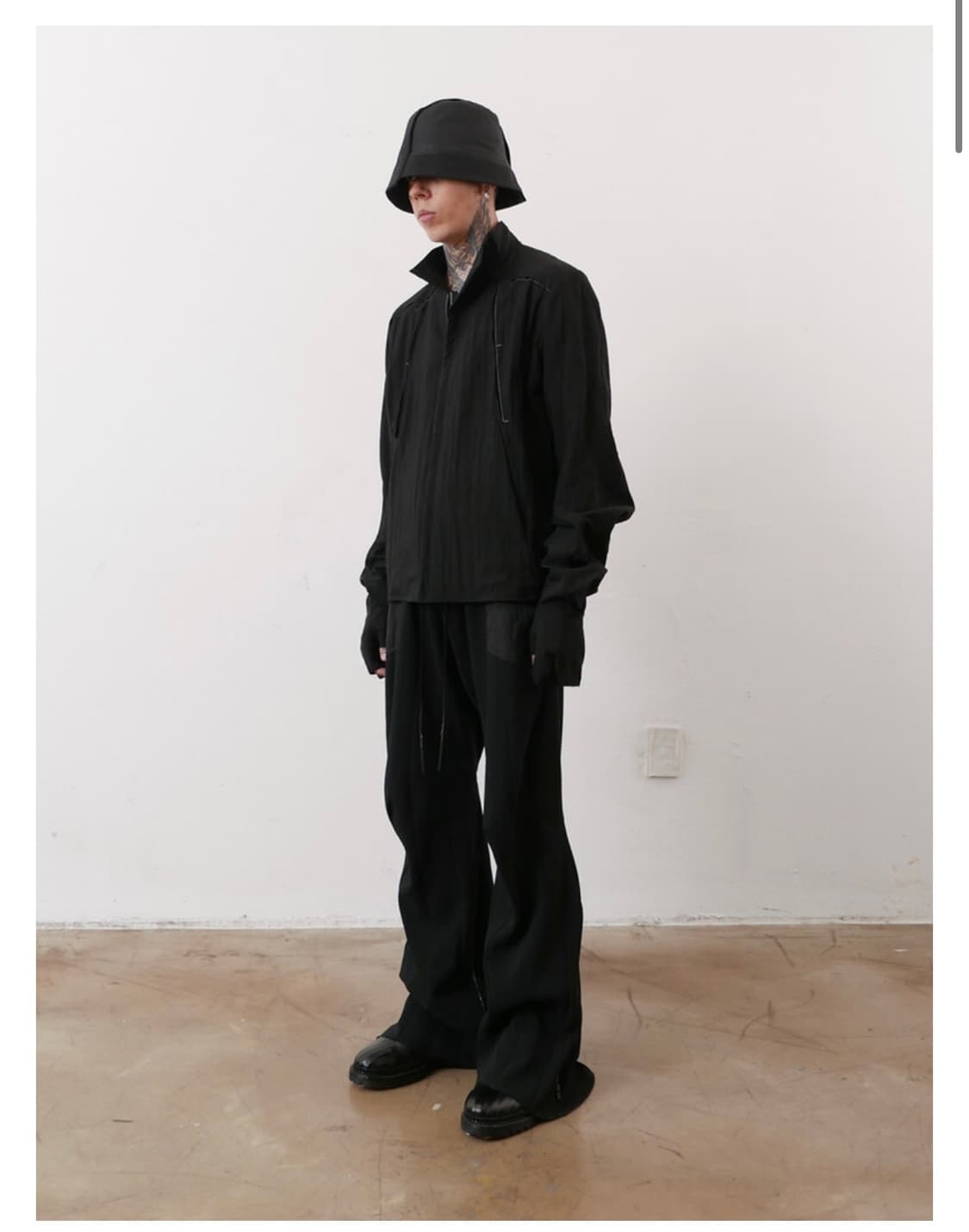 카르넷 아카이브 GLOVE SLEEVE JACKET 상품이미지1