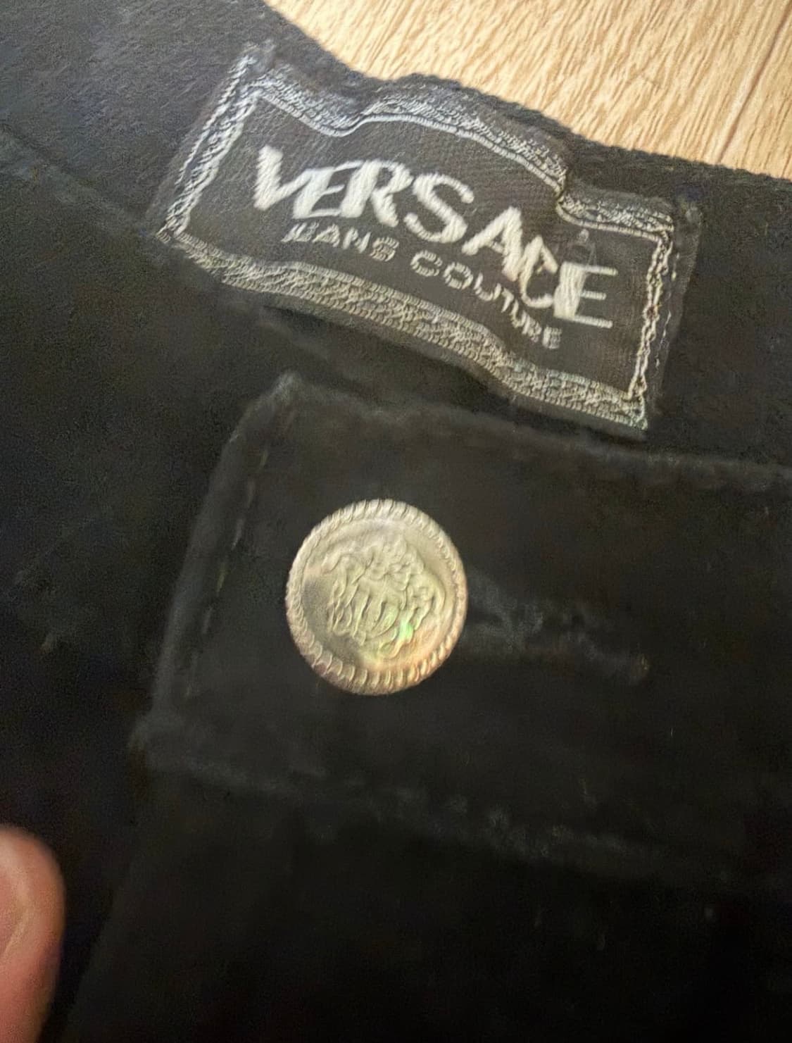 베르사체 블랙데님 판매합니다. 29/32사이즈 상품이미지3
