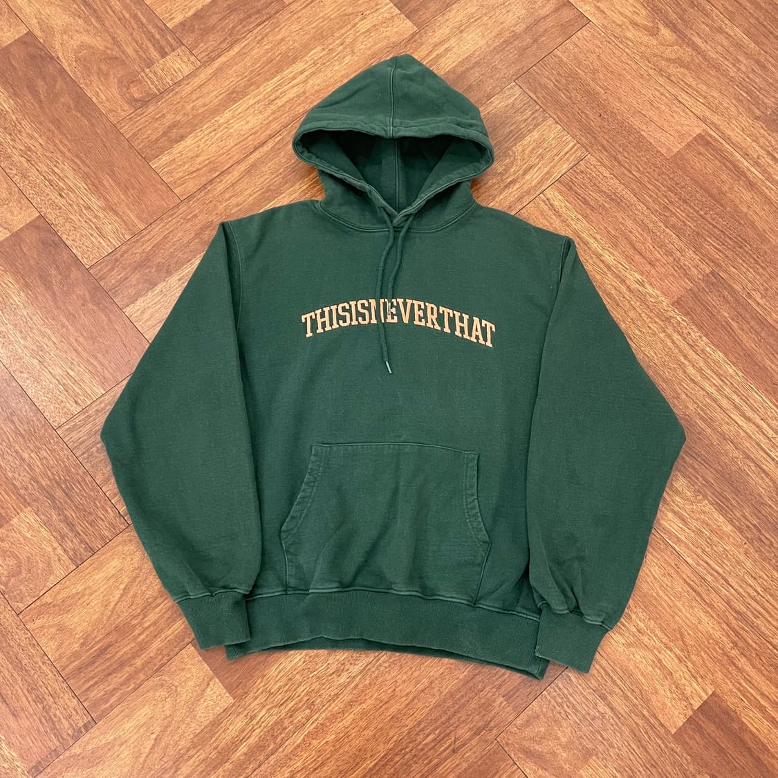 디스이즈네버댓 빅로고 후드티 상품이미지1