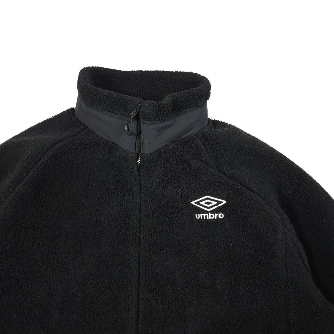 엄브로 빅로고 후리스 블랙 상품이미지2