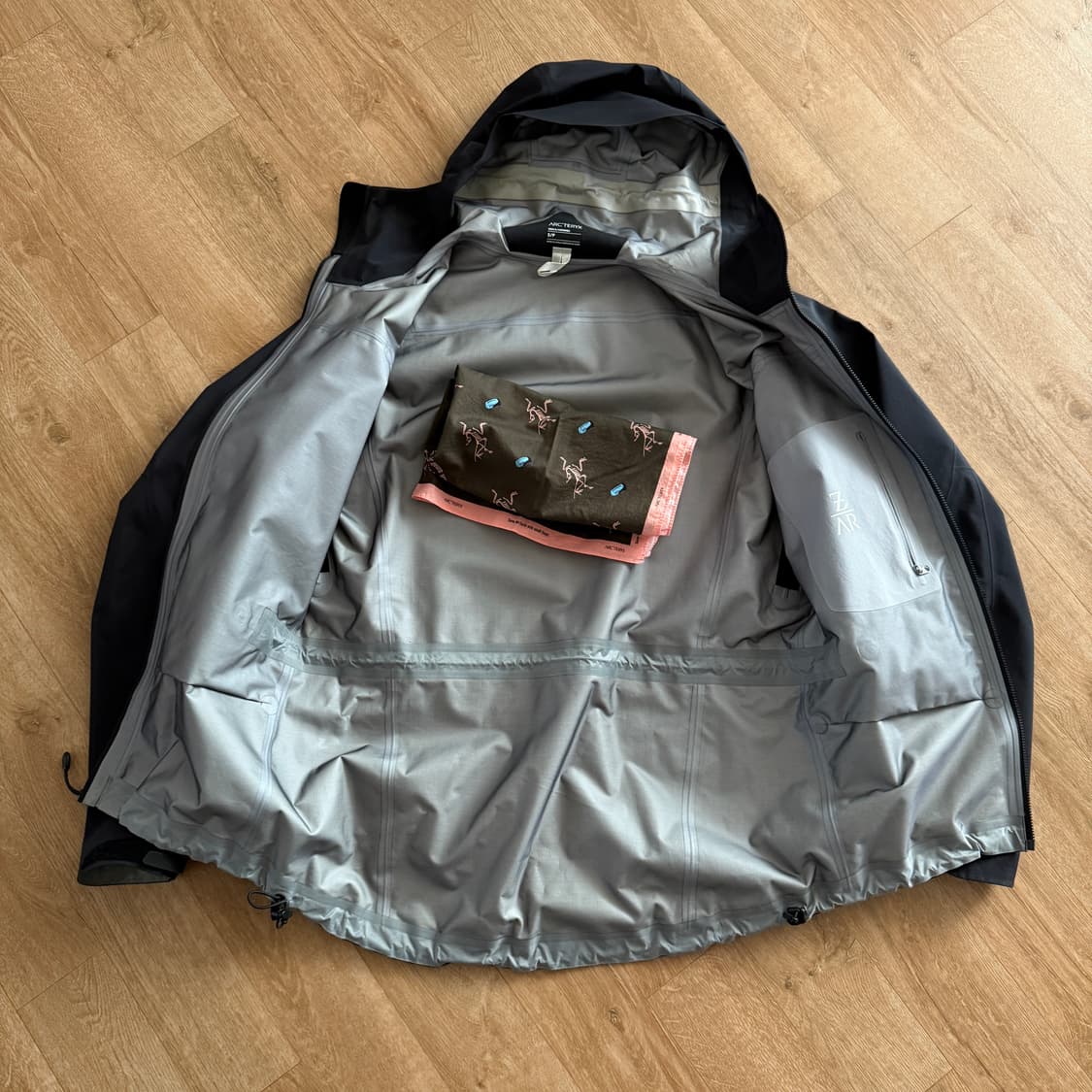 [레어] ♠️ 아크테릭스 제타 AR 상품이미지4