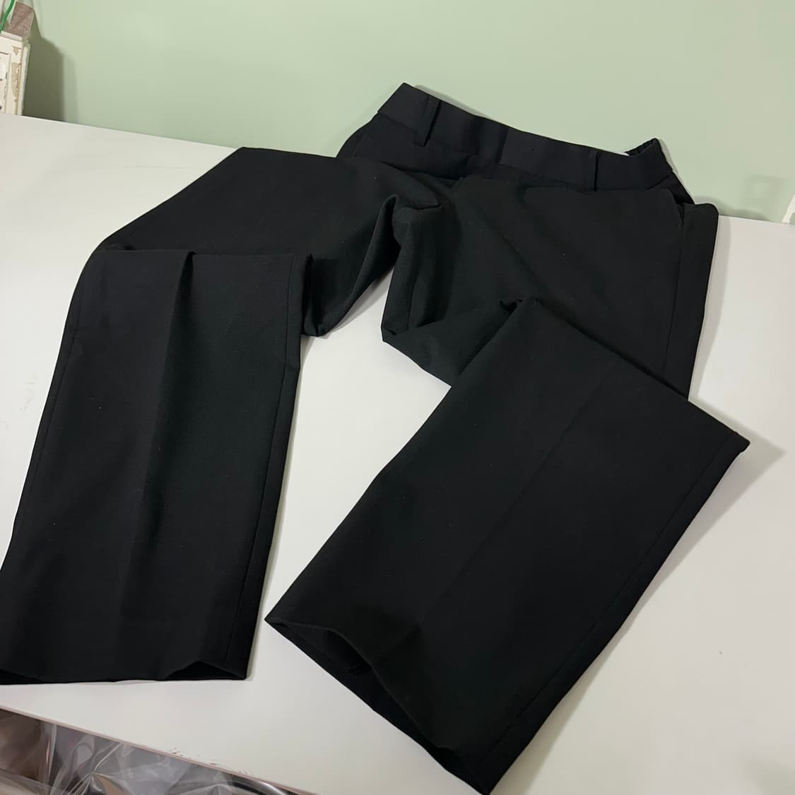 M 드로우핏 블랙 레귤러 테이퍼드핏 스판 밴딩슬랙스 상품이미지4