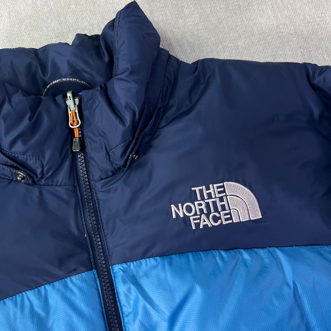 105 노스페이스 눕시 1996 투톤 700 패딩 상품이미지2