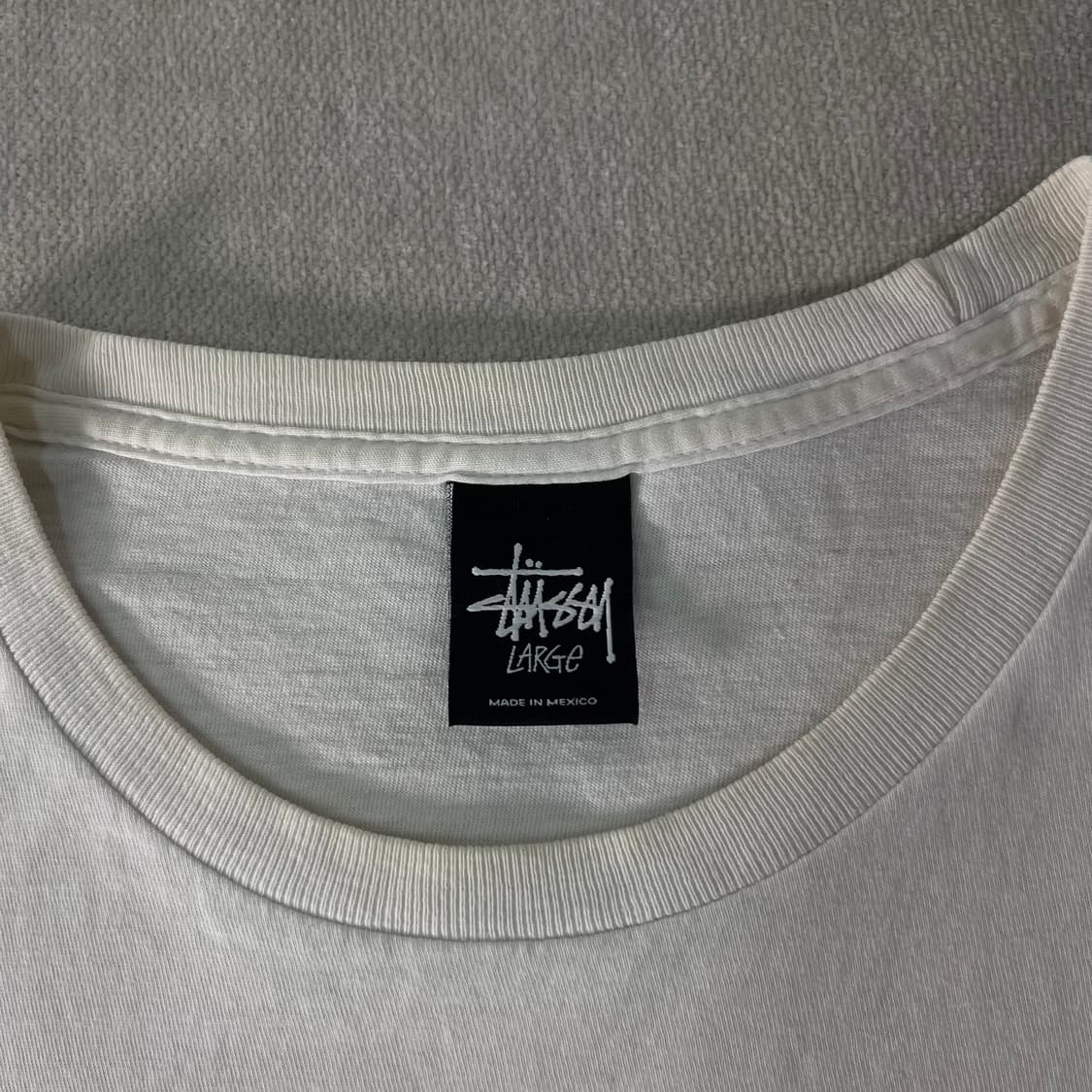 105 스투시 한정판 월드투어 반팔 티셔츠 상품이미지3