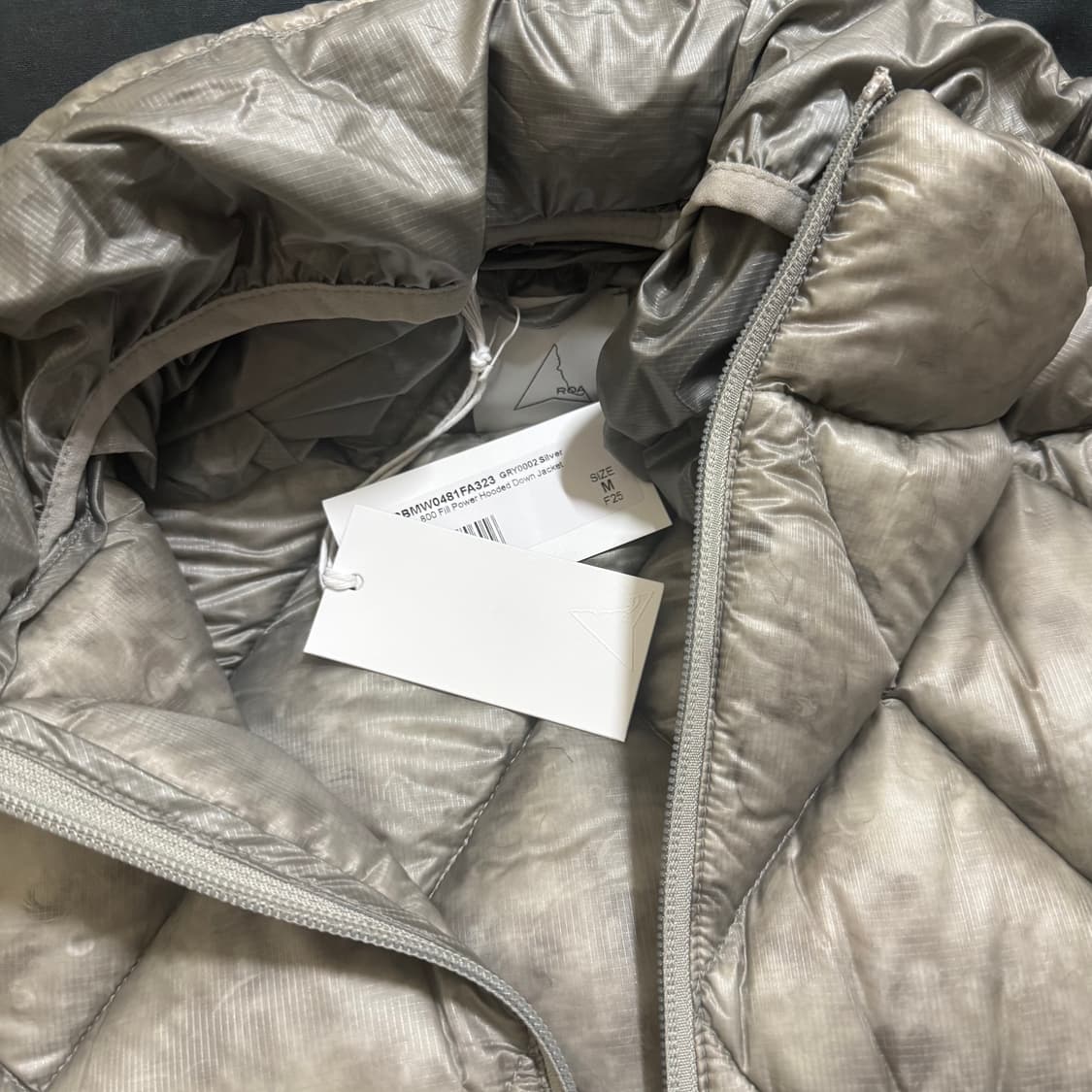 로아 하이킹 누나 패딩 실버 roa hiking Nuna 상품이미지2