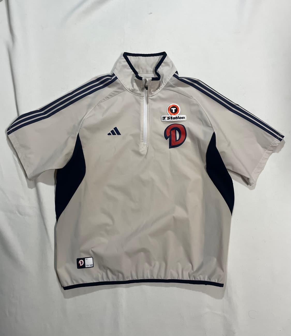 두산베어스 25시즌 스태프지급용 연습복 바람막이 상품이미지2