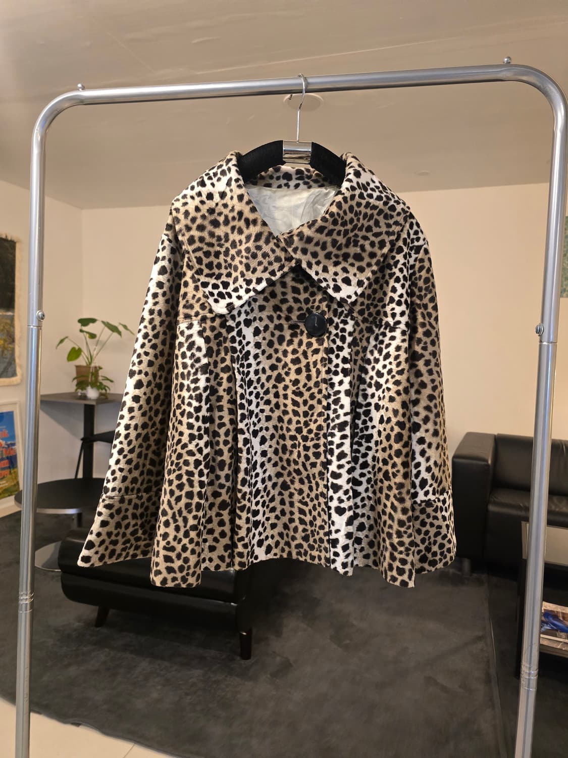 레오파드 패턴 케이프 코트 상품이미지1