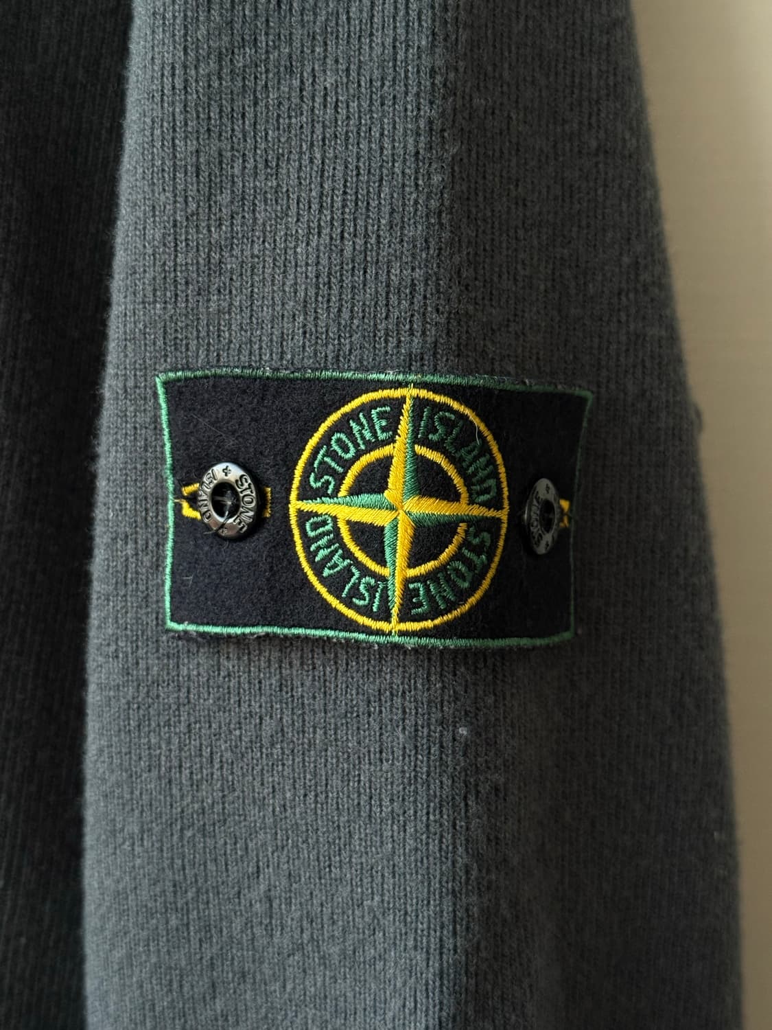 98SS 스톤아일랜드 아카이브 니트 그레이 상품이미지5