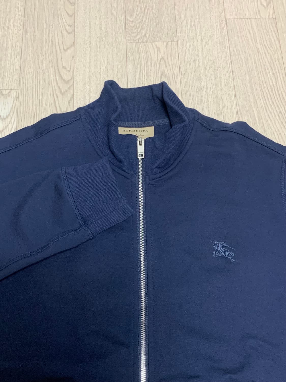 버버리 네이비 트랙탑 XL 상품이미지3