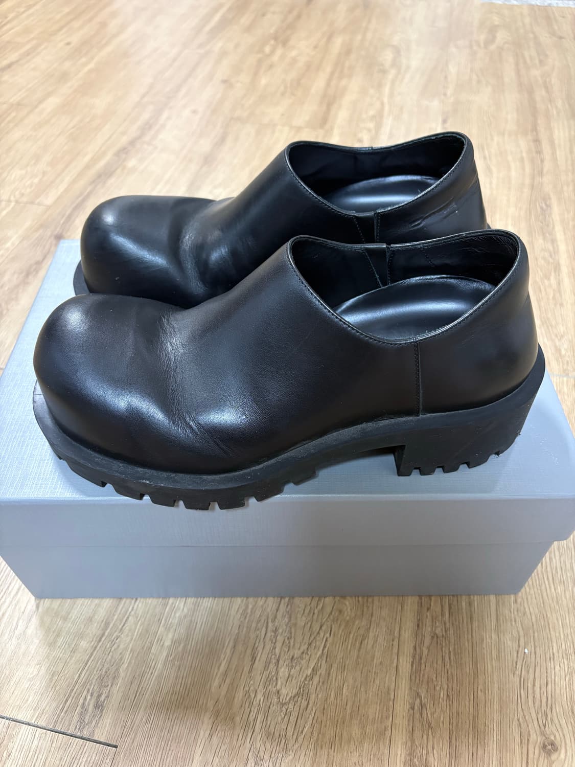 발렌시아가 허머 더비 41사이즈 상품이미지3